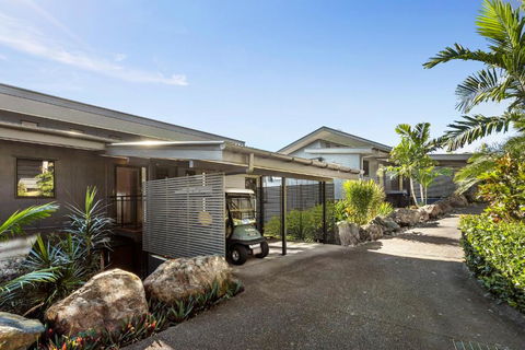 Apartment 27 Shorelines On Hamilton Island - Sunshine Coast Guide 6
