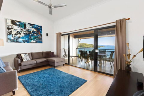 Apartment 27 Shorelines On Hamilton Island - Sunshine Coast Guide 4