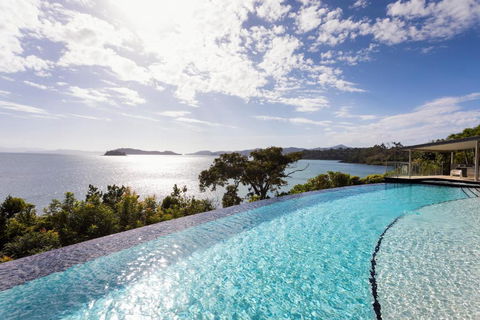 Apartment 27 Shorelines On Hamilton Island - Sunshine Coast Guide 1