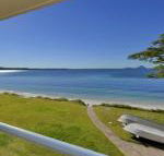 Gorgeous Harbourside - Sunshine Coast Guide
