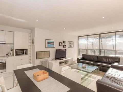 Edge 6 / 16 Clyde Street - Sunshine Coast Guide 1