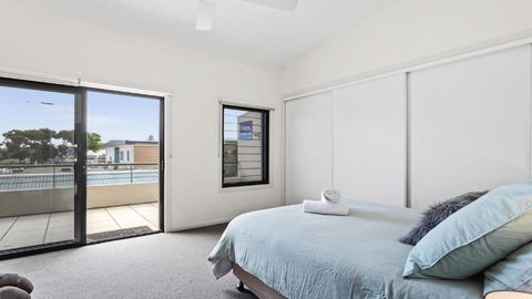 Aqua On Fletcher Street - Sunshine Coast Guide 1