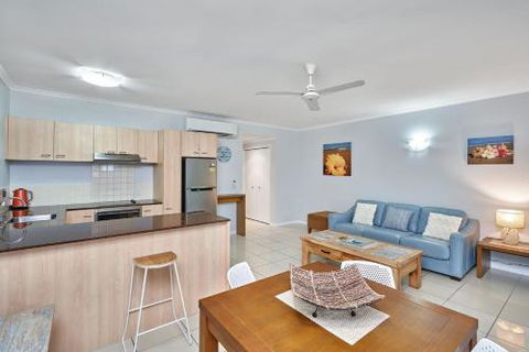 Amphora Laleuca Apartment - Sunshine Coast Guide 1