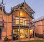 Peppabay - Sunshine Coast Guide