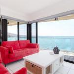 2 Lanimer 14 Mitchell Street Beautiful Waterfront Property With Spectacular Views - Sunshine Coast Guide 0