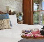 CHRISTOPHERS COTTAGE - Sunshine Coast Guide