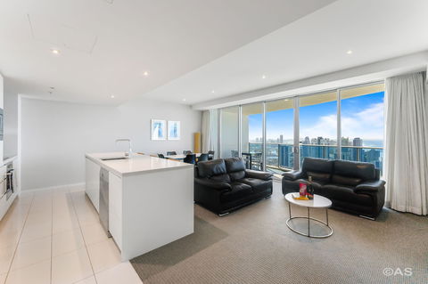 Apartment Stay - H Residences - Sunshine Coast Guide 4