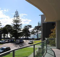 130 at the Waves - Sunshine Coast Guide