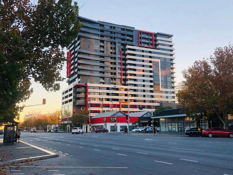Central Escape At Adelaide CBD - Sunshine Coast Guide 1