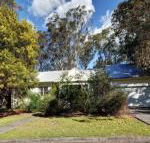 Pet Friendly Summer Cottage - Sunshine Coast Guide