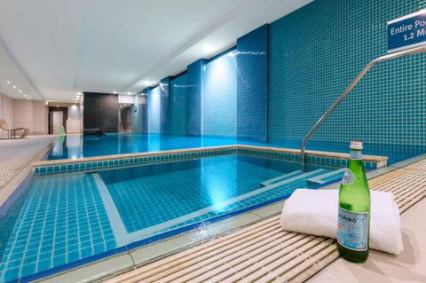 Apartments At 16 Holdfast - Sunshine Coast Guide 5