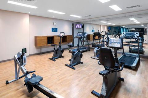 Apartments At 16 Holdfast - Sunshine Coast Guide 2