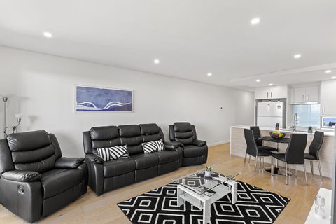 The Shoal Apartments Unit 410 / 4 8 Bullecourt Street - Sunshine Coast Guide 6