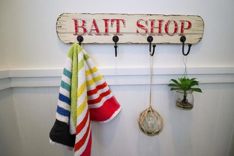 The Guest House At Raffertys Resort - Sunshine Coast Guide 5