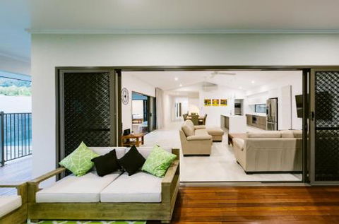 PARKVIEW At PALM COVE - Sunshine Coast Guide 2