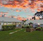 Devonshire on Davey Road 9 Davey Road - Sunshine Coast Guide