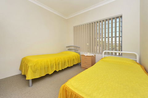Adriana 6 / 83 85 Ronald Avenue - Sunshine Coast Guide 2