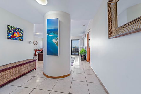 Ambience Of Airlie - Airlie Beach - Sunshine Coast Guide 0