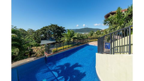 Ambience Of Airlie - Airlie Beach - Sunshine Coast Guide 3