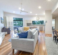 Ait Shona Happy Place. Apt 10 Haven on the Park - Sunshine Coast Guide