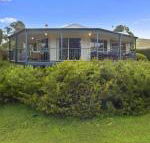 1 Bennett Court - Sunshine Coast Guide