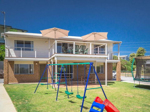 Footprints At Carrickalinga 31 Solitude Drive - Sunshine Coast Guide 6