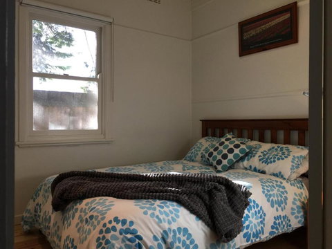 The Cute Beach House - Sunshine Coast Guide 3