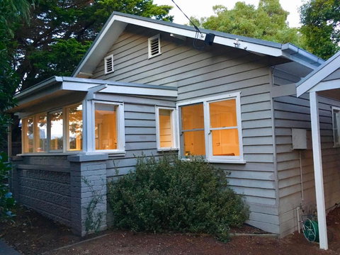 The Cute Beach House - Sunshine Coast Guide 2