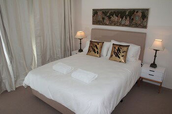 Azalea Villa - Sunshine Coast Guide 6