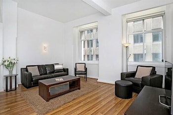 The Apartment Service CLIVE - Sunshine Coast Guide 5