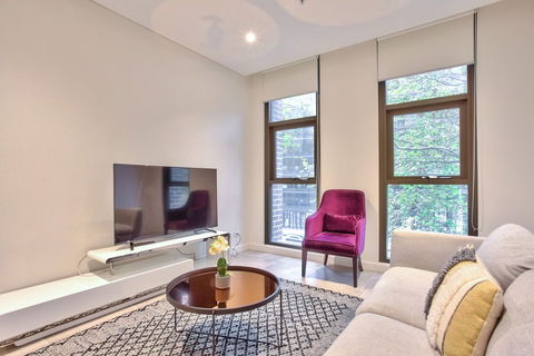 Apartment Darling Harbour Day St. 22 - Sunshine Coast Guide 2