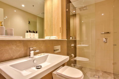 Apartment Darling Harbour Day St. 22 - Sunshine Coast Guide 5