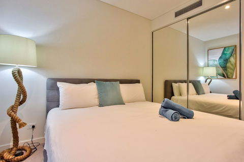 Apartment Darling Harbour Day St. 22 - Sunshine Coast Guide 3