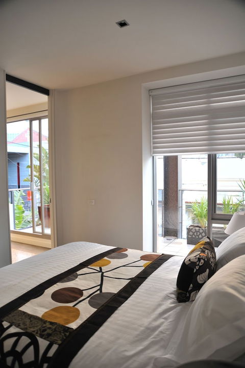 Soho52 - Sunshine Coast Guide 3