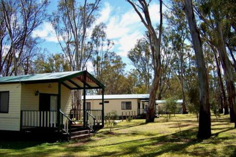 Apex RiverBeach Holiday Park - Sunshine Coast Guide 0