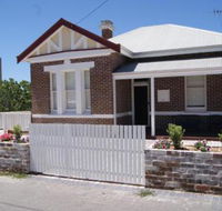 Old Sergeants Quarters - Sunshine Coast Guide