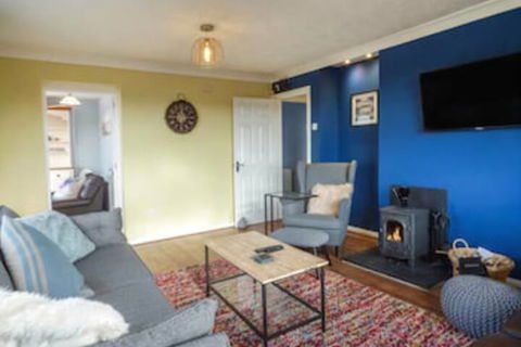 Waverley Corporate Townhouses - Sunshine Coast Guide 0