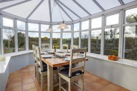 Waverley Corporate Townhouses - Sunshine Coast Guide 5