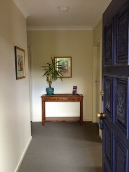 Acacia House Retreat Daylesford - Sunshine Coast Guide 2