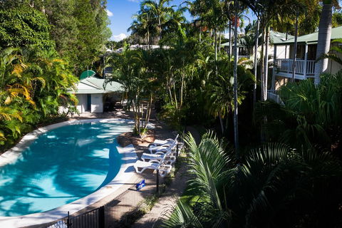 Sandy Beach Resort - Sunshine Coast Guide 2