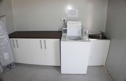 Baths Motel - Sunshine Coast Guide 3
