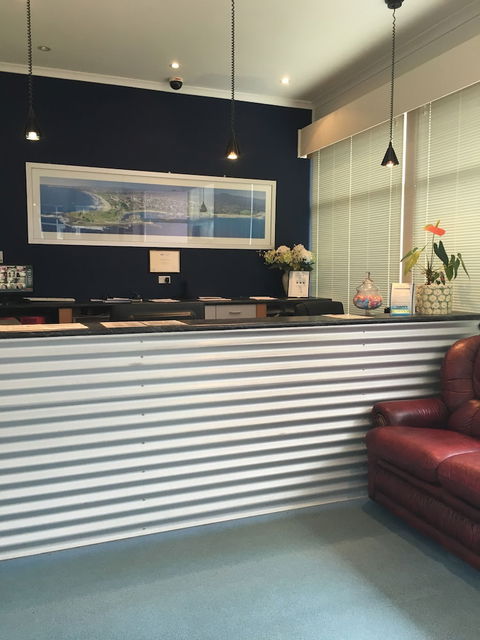 Flinders Motel - Sunshine Coast Guide 3