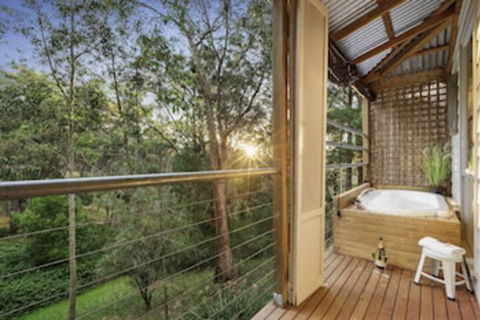 Briars Cottage - Daylesford - Sunshine Coast Guide 0