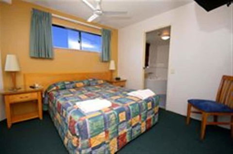 Royal Apartments - Sunshine Coast Guide 6