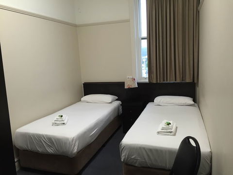 Federal Hotel - Sunshine Coast Guide 3