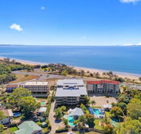 Beaches on Lammermoor Apartments - Sunshine Coast Guide