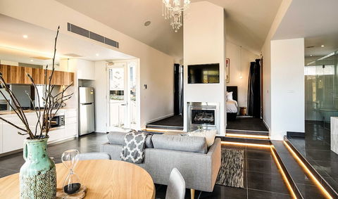 Hepburn Spa Retreat - Sunshine Coast Guide 2