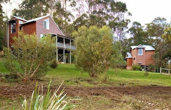 Karma Chalets - Sunshine Coast Guide 1