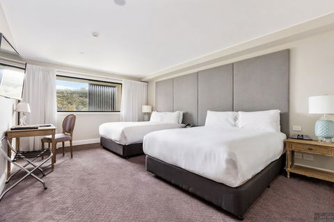 Miramare Gardens - Sunshine Coast Guide 2