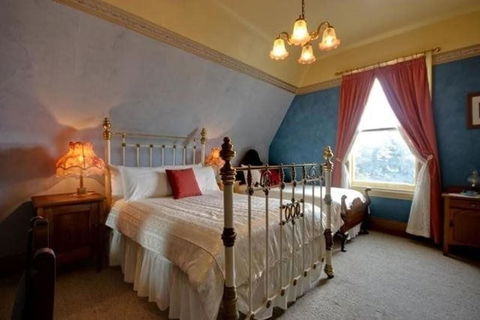 Westella Colonial B&B - Sunshine Coast Guide 2